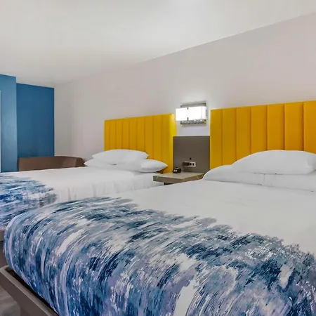 Hotel Blue 66, BW Signature Collection Santa Rosa Exterior photo
