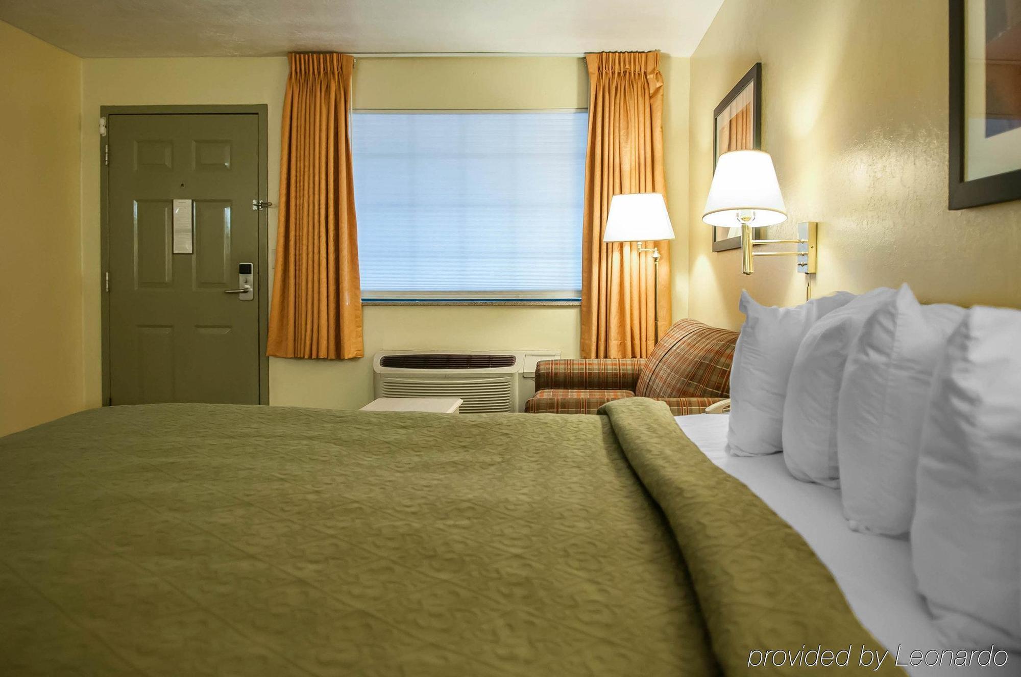 Hotel Blue 66, Bw Signature Collection Santa Rosa