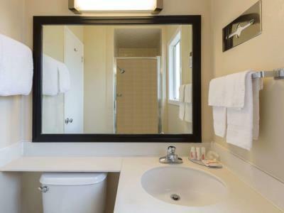 Hotel Blue 66, Bw Signature Collection Santa Rosa